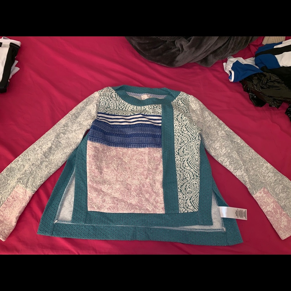 Patch work sweater